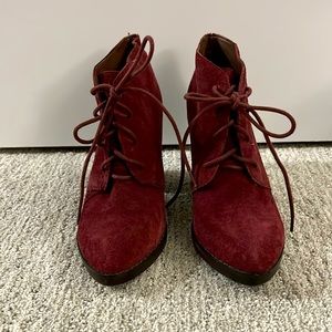 Steve Madden 'Jayson' Burgundy Suede Ankle Boots size 8.5 excellent condition